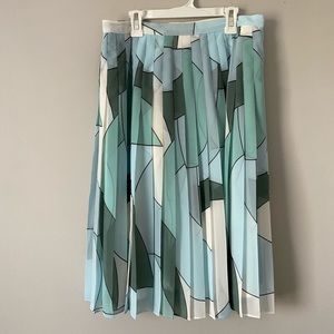 Ann Taylor midi pleated skirt size 4